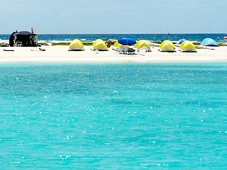 Camping in Venezuela... La Tortuga Island