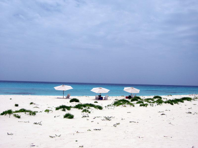 Sun protection in Los Roques